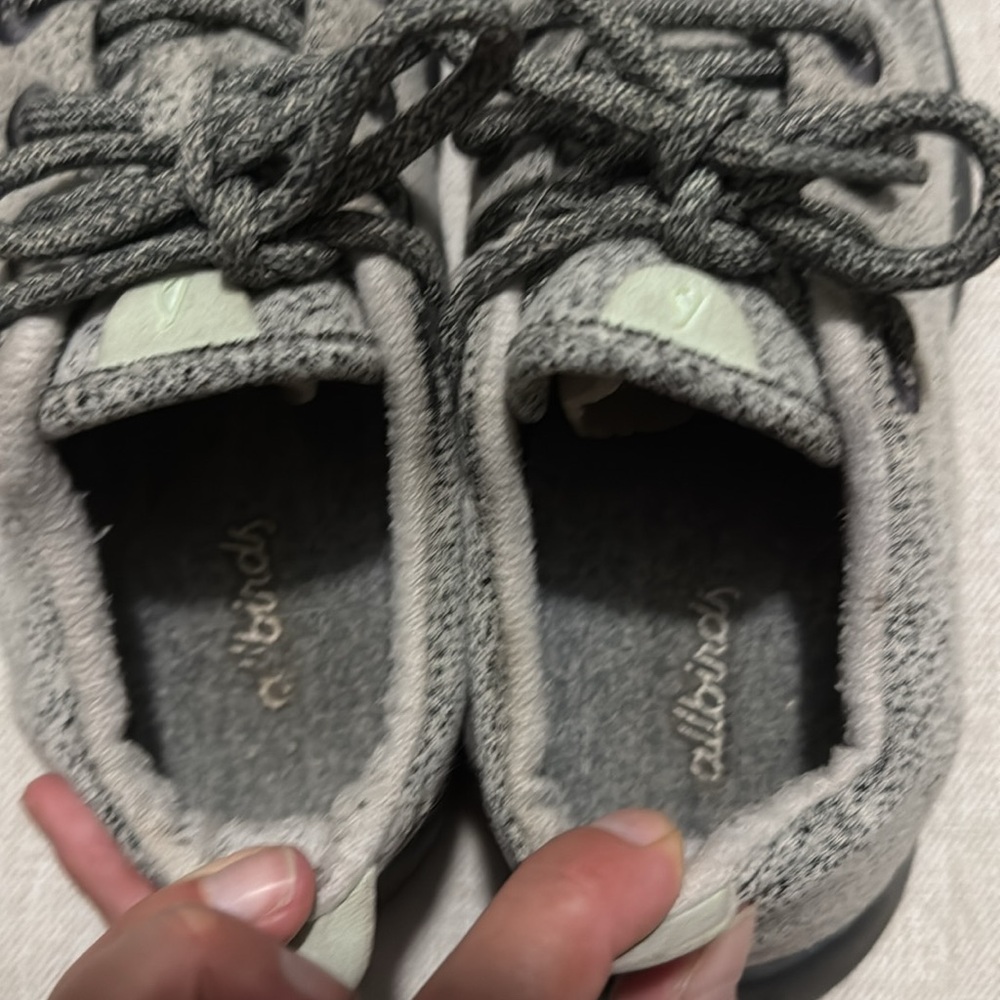 Wmns Allbirds Wool Runners-Sz 8-Light Grey with Dark Grey Soles - Picture 3 of 16